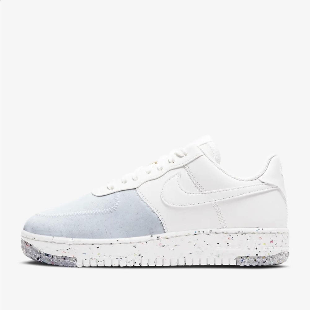 Nike Women’s Air Force 1 Crater in size 9.5